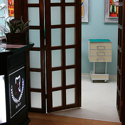 gallery item