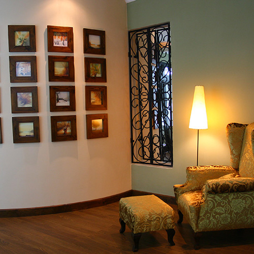 gallery item