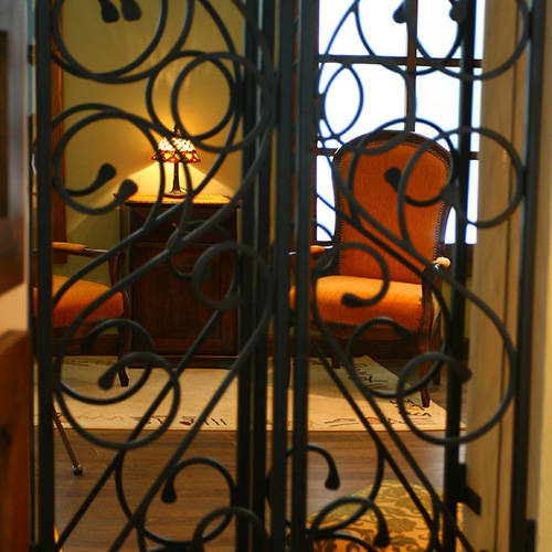gallery item